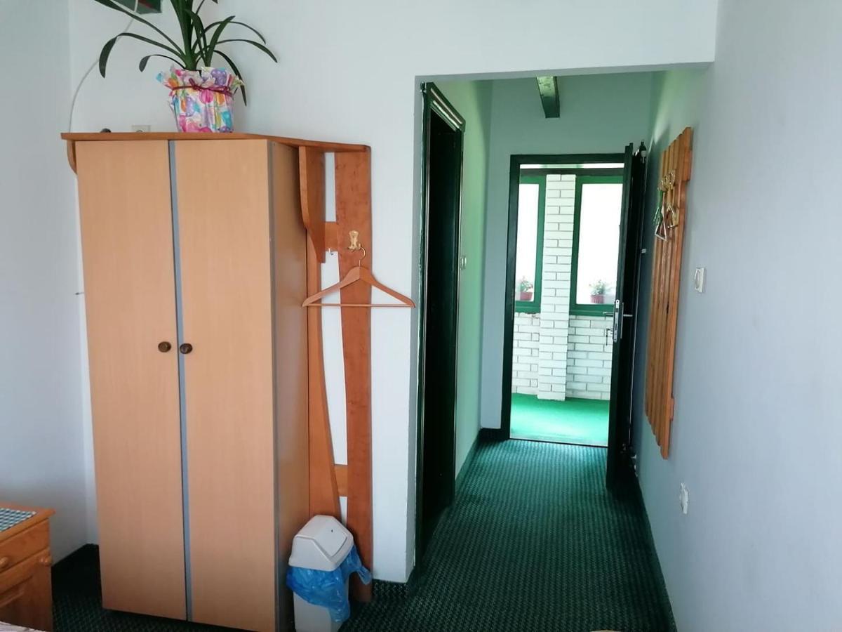 Fogado Ξενοδοχείο Palić Εξωτερικό φωτογραφία