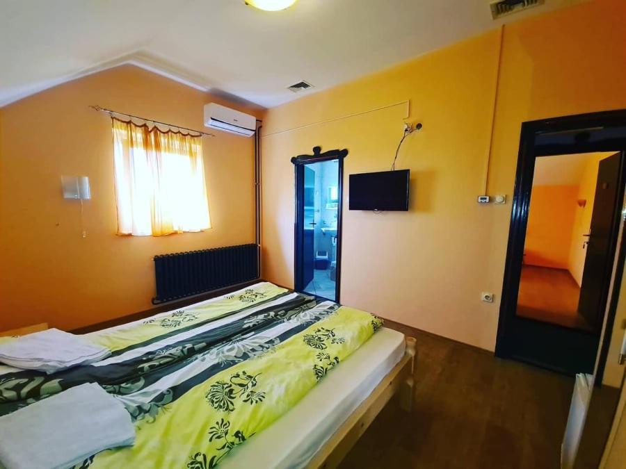 Fogado Ξενοδοχείο Palić Εξωτερικό φωτογραφία